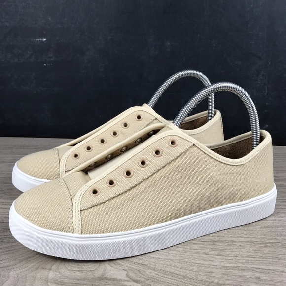 ED Ellen Degeneres Slip On Sneakers - Picture 3 of 8